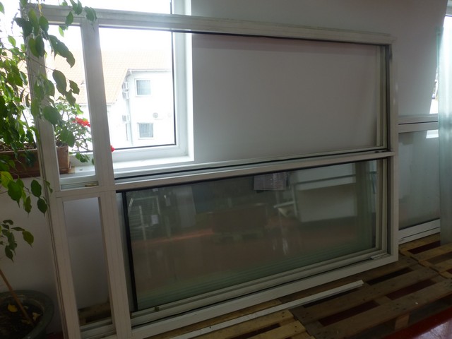 ALU STIJENA SA STAKLIMA - 2 POLJA, STAKLO 192*76, OKVIR 222*