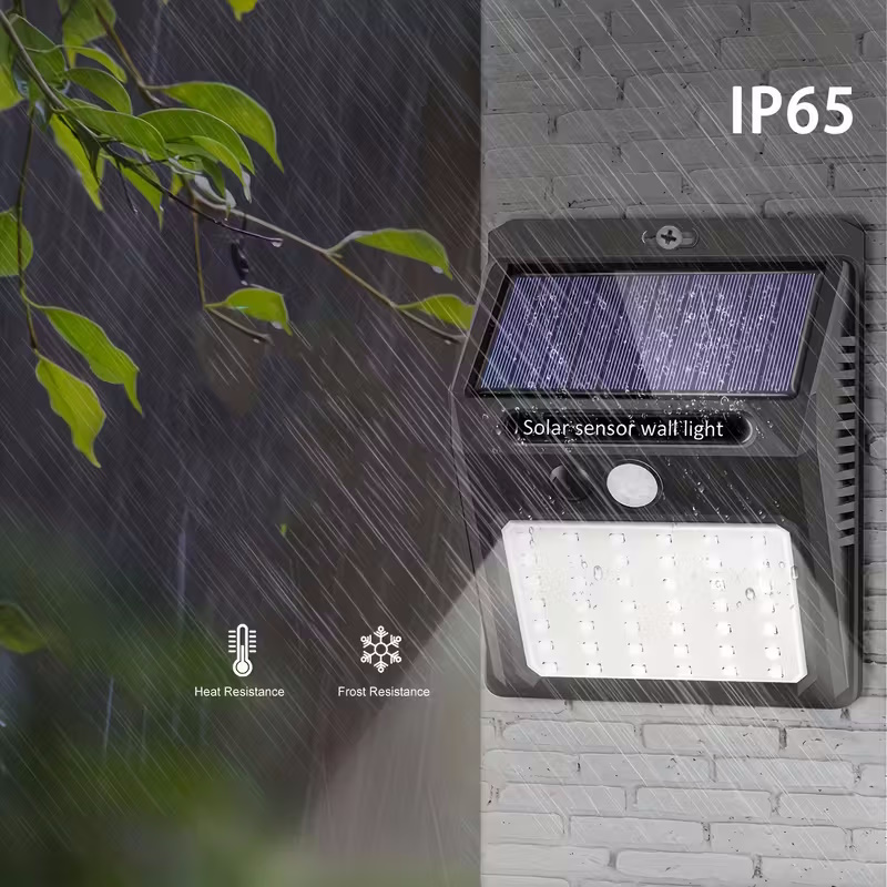 YWF2-13136-1 LAMPA SOLARNA SA SENZOROM