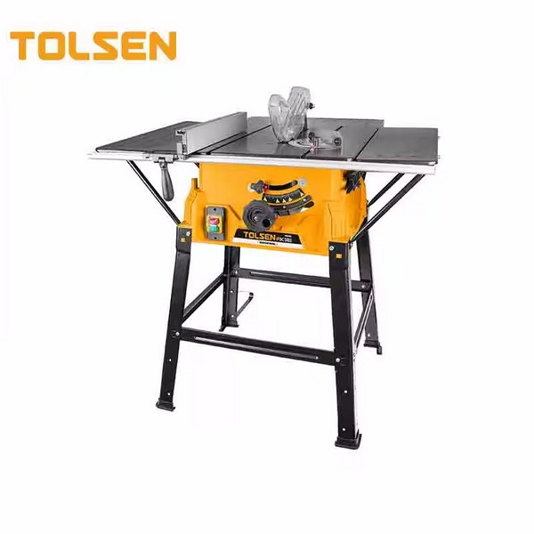 TO79660 STOLNI CIRKULAR 1500 W