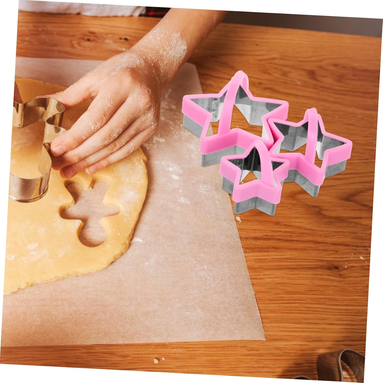 YWF316931-101 REZAČ KEKSA 3 KOM ZVIJEZDA