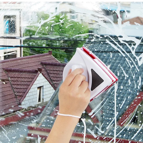 YW2F-34845-3 MAGNETNI BRISAČ STAKLA DVOSTRANI